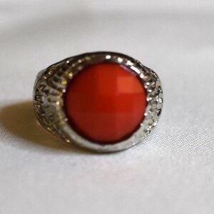 NWOT Lt. Pumpkin Orange Inset Glass Stone Etched Silver Tone Szs 5-6 & 8 Rings